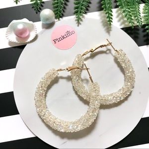 Sparkling Pearl Color Rhinestone Loop Earrings